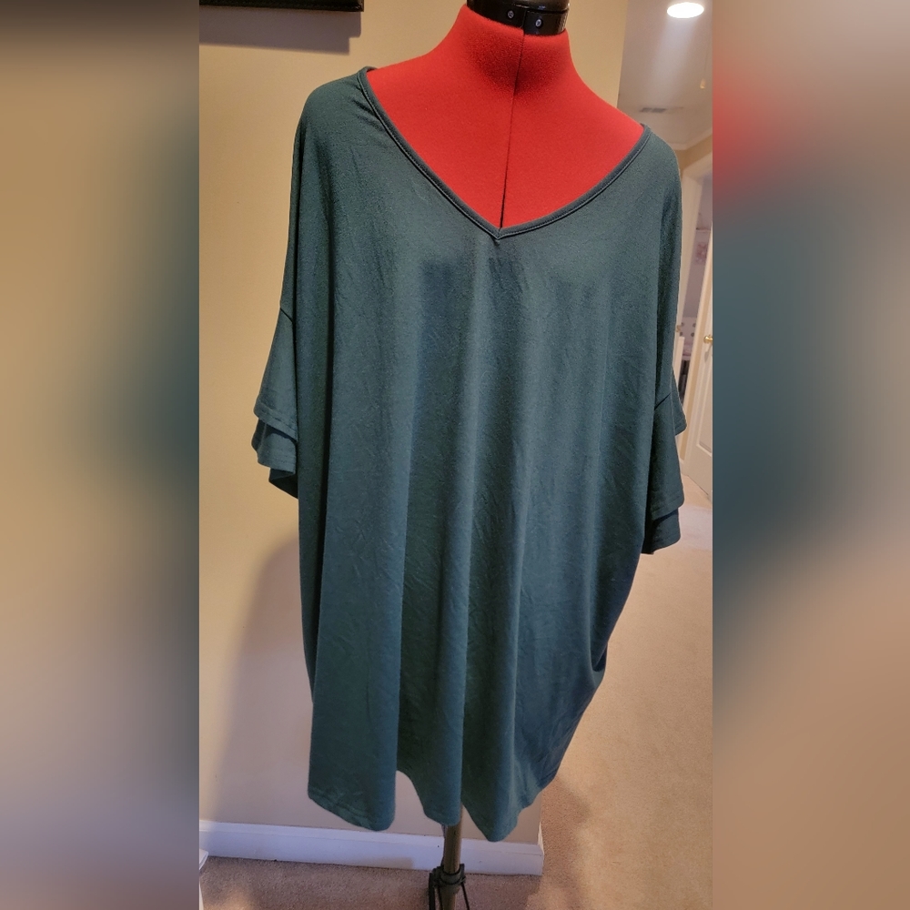 Womans flutter sleeve 5X teal shirt